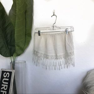 White strapless crop