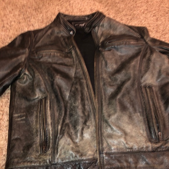 Leather Jacket - Picture 2 of 6