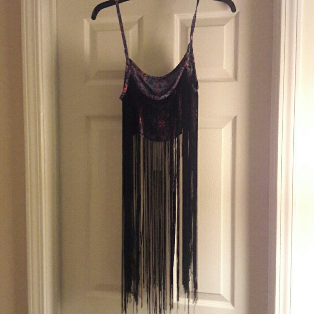 Millau top with fringe