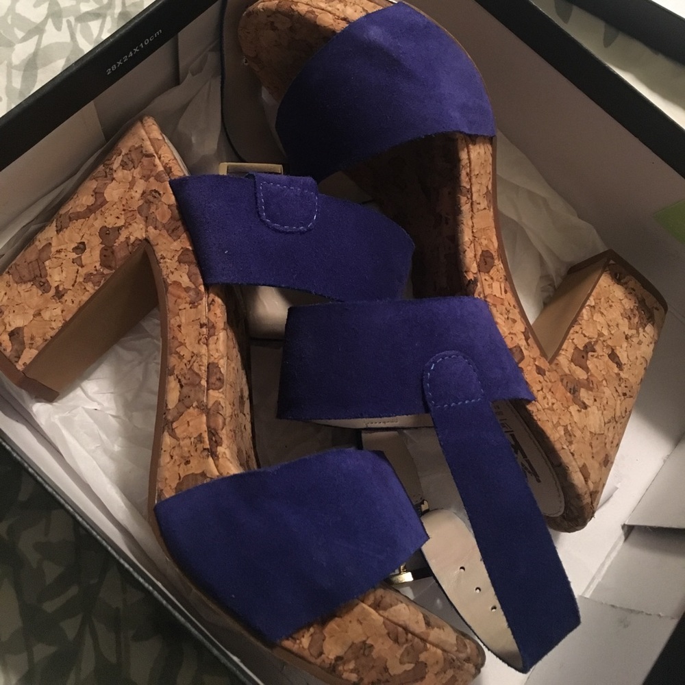 Women’s sandals