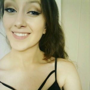 Meet your Posher, Arianna