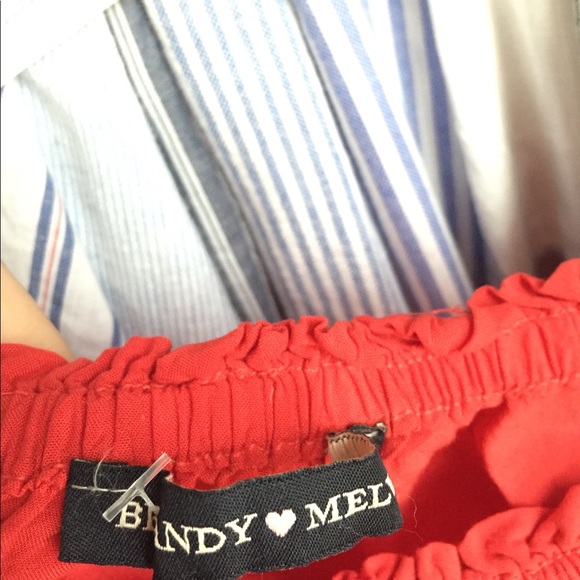 Bnwt Brandy Melville red off the shoulder top - Picture 3 of 3