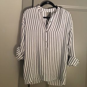 Button down top with bow detail