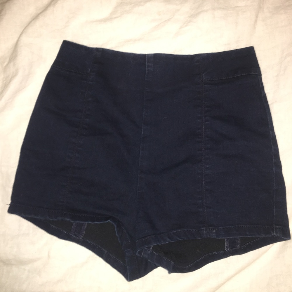 Ultra high waisted denim shorts!