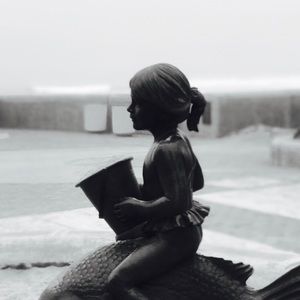 Meet your Posher, Leah