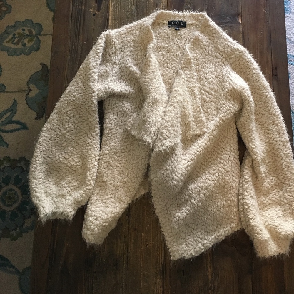 Jacket/ Sweater - Picture 2 of 5