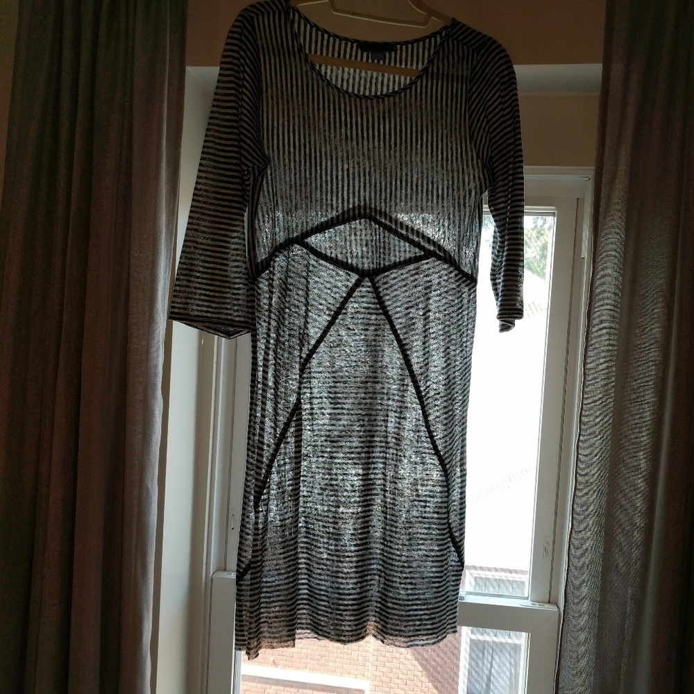 ✨SOLD✨ Lil Lined Linens Striped Muted Midi Dress - Picture 3 of 7