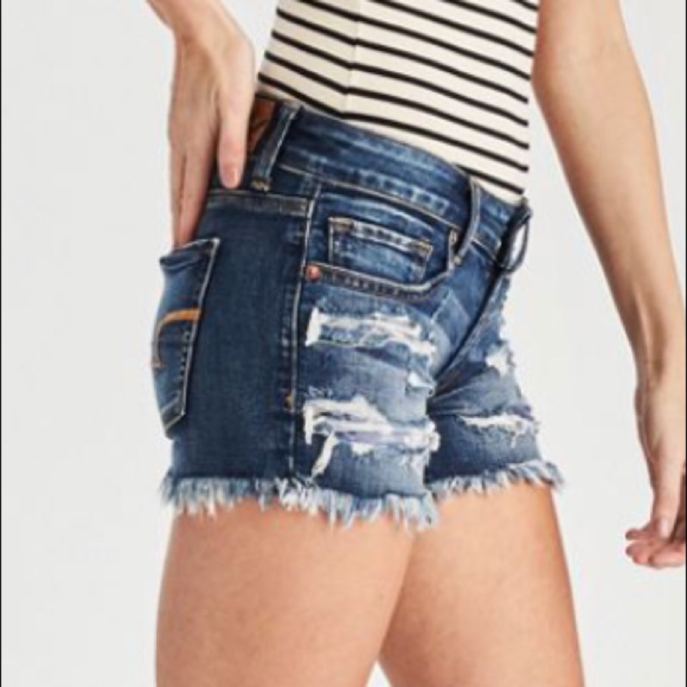 Almost new AMO aerie shorts - Picture 4 of 8