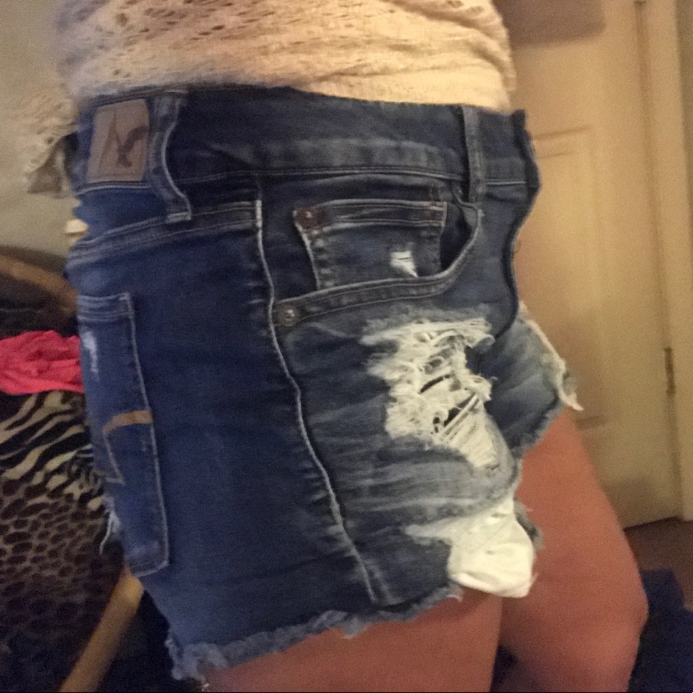 Almost new AMO aerie shorts - Picture 7 of 8