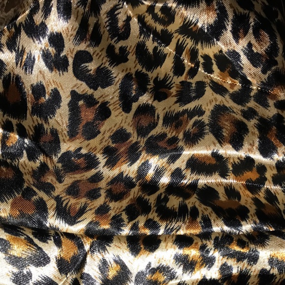 Baby Girl Leopard Bodysuit / Jumpsuit / Romper NWT - Picture 6 of 6