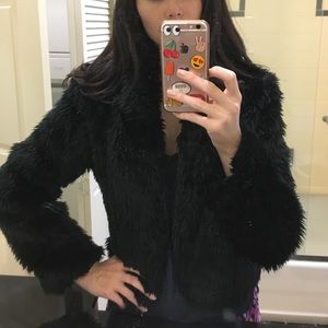 Chic vintage faux fur coat
