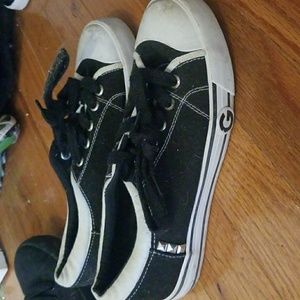guess shoes