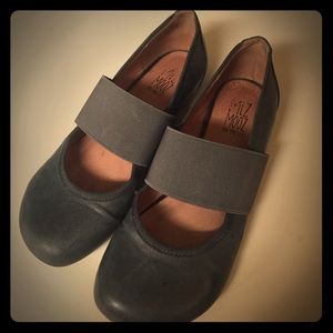 Miz Mooz Delfina Flat