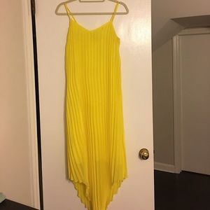 Yellow ripple dress