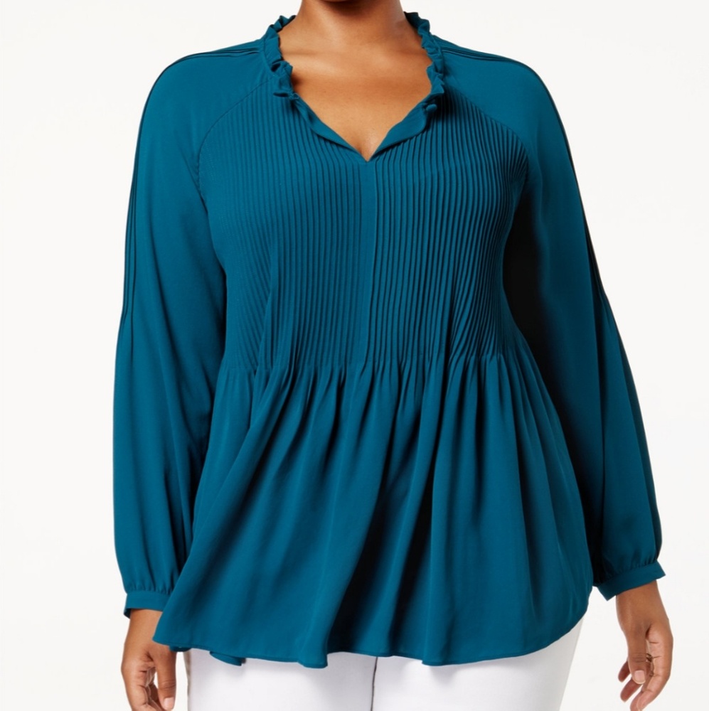 Pleated top