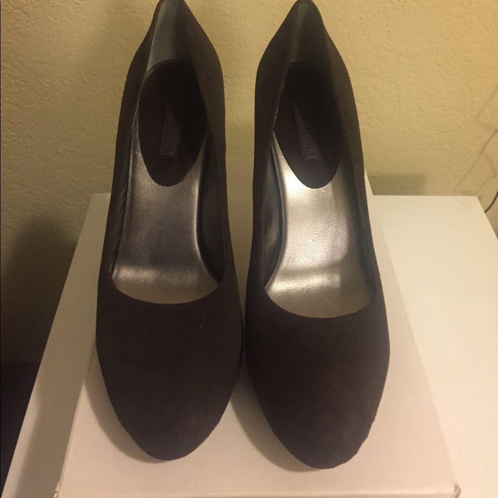 Banana Republic Suede Heels