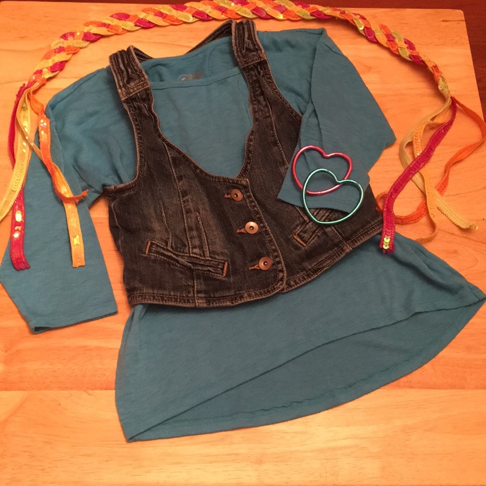 •🐨MOSSIMO🐨•BlueJean Vest•