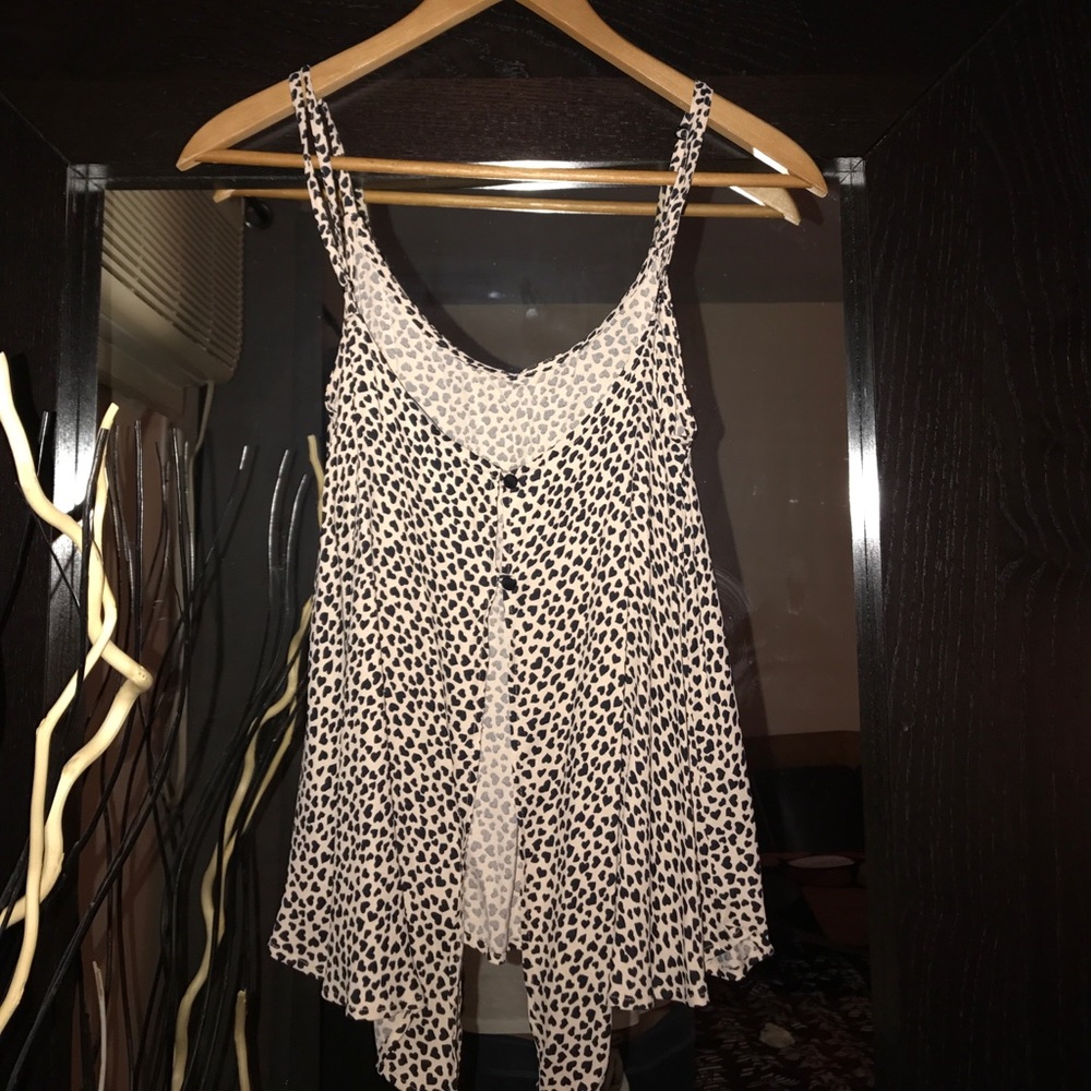 Leopard print cami 🐆 - Picture 2 of 3