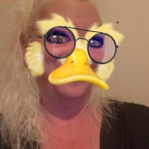 Meet your Posher, Melisa