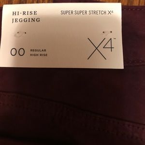 Brand new American Eagle high-rise jeggings!