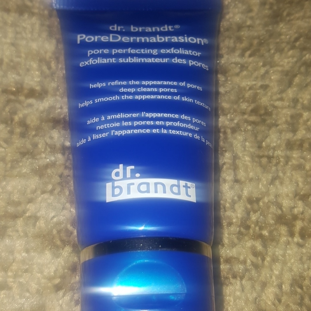 Dr. Brandt pore dermabrasion