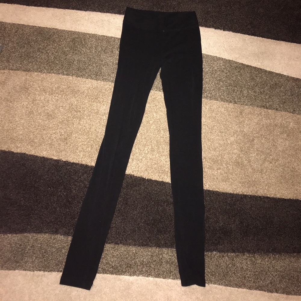 Black skinny leggings