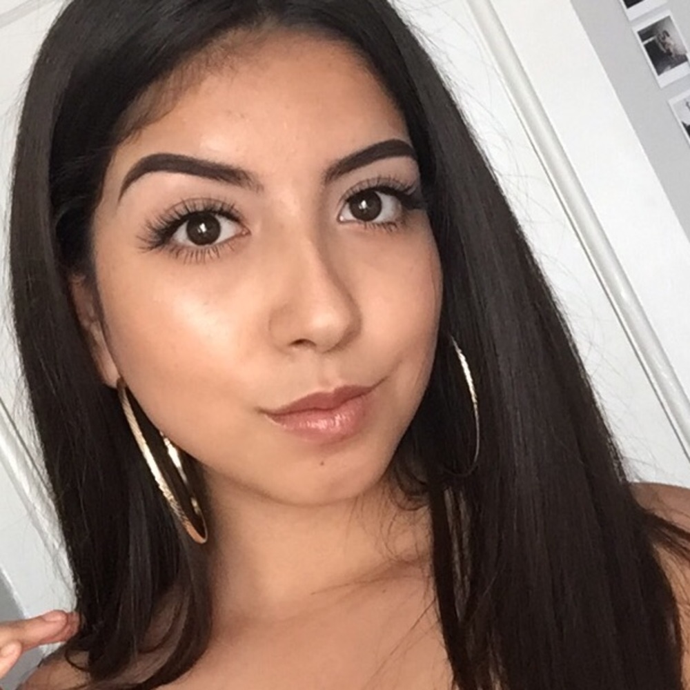 Meet your Posher, Teresa