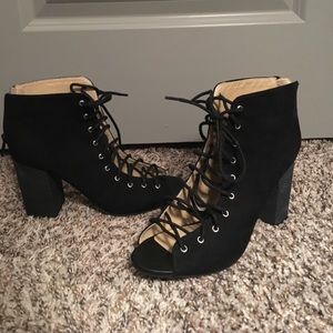 Chinese Laundry Lace Up Booties