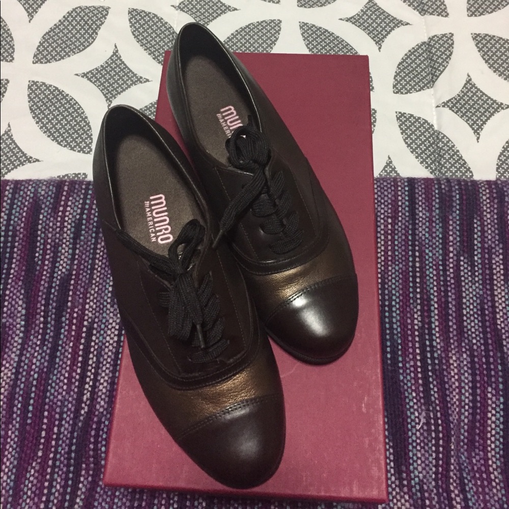Munro bronze metallic dark brown leather oxfords
