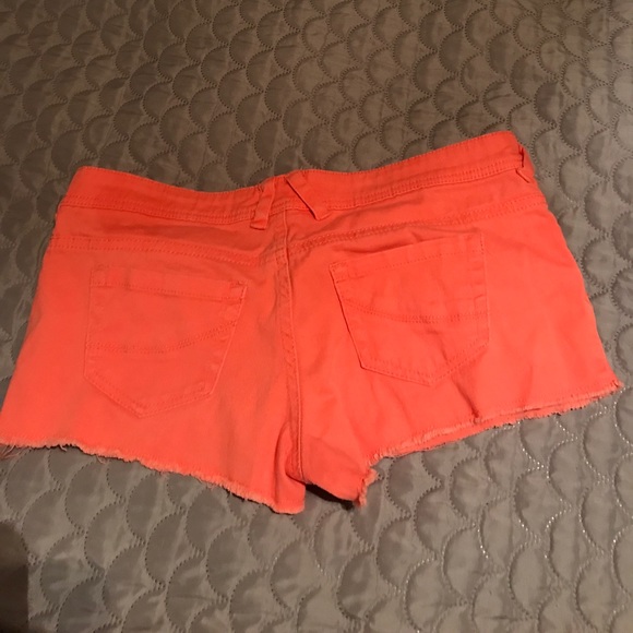 Shorts - Picture 2 of 2