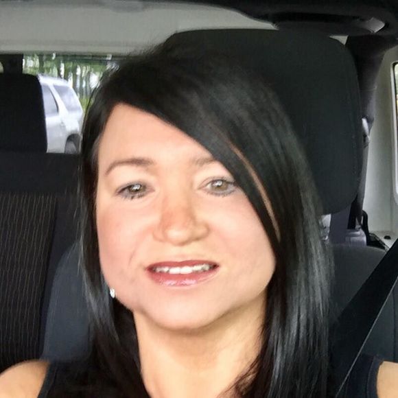 Meet your Posher, Tracy - Picture 1 of 1