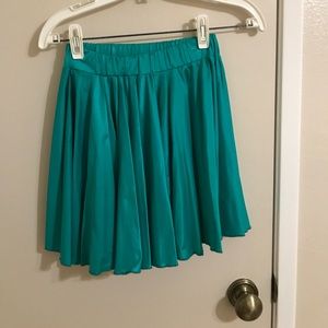 Baiting suit skirt coverup. 🔥🔥🔥