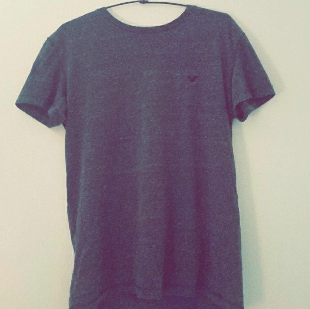 Grey American eagle t shirt classic fit