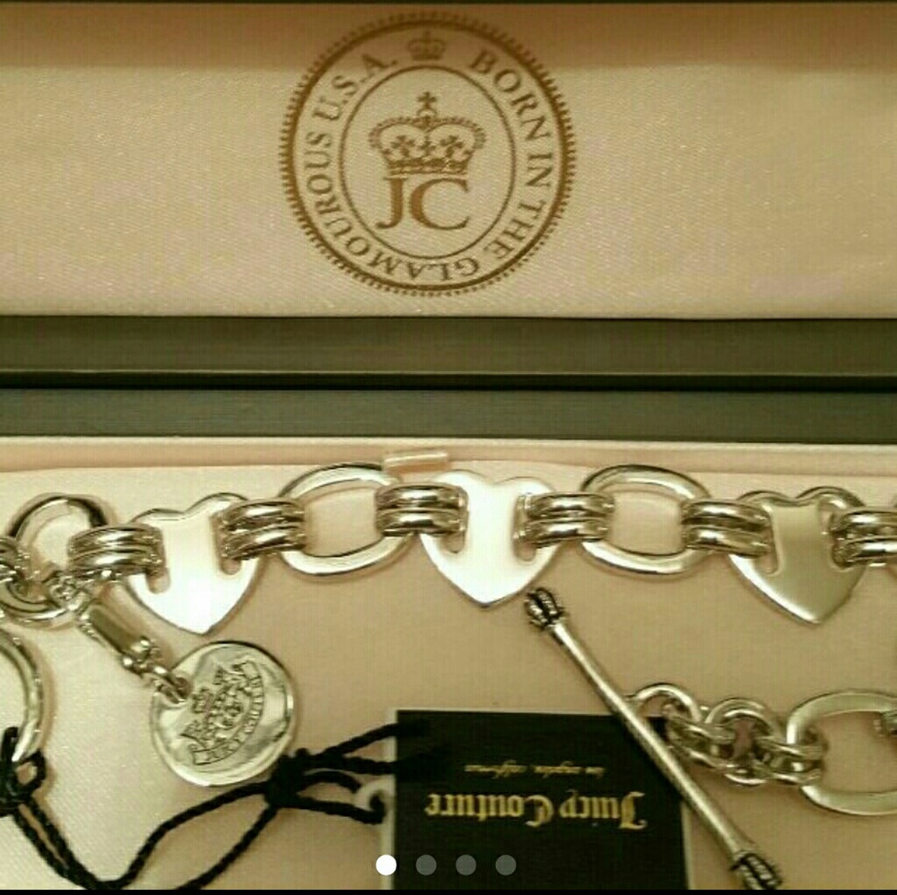 JUICY COUTURE HEARTS TOGGLE BRACELET NWT