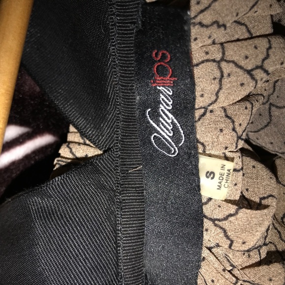 The most gorgeous cami ❤️ - Picture 3 of 3