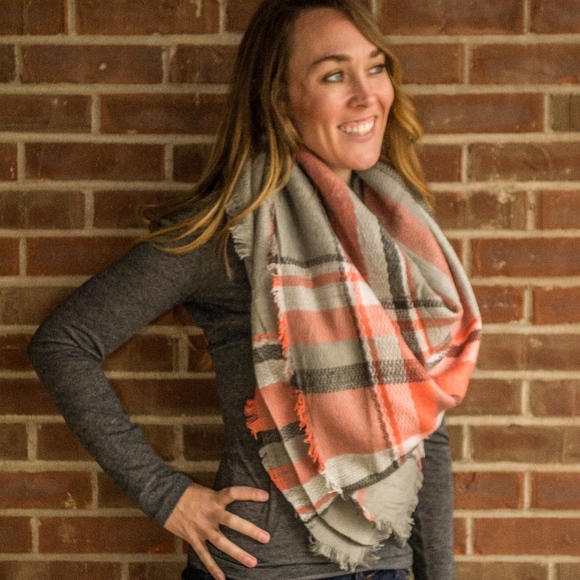 Plaid Blanket Scarf - Picture 3 of 4