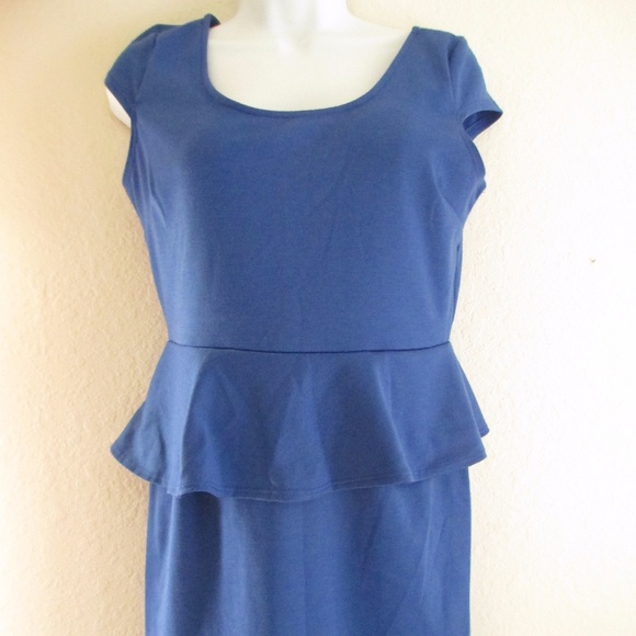 Love Culture Dresses & Skirts - 🎉3 for $10🎉Love Culture Peplum Bodycon Dress