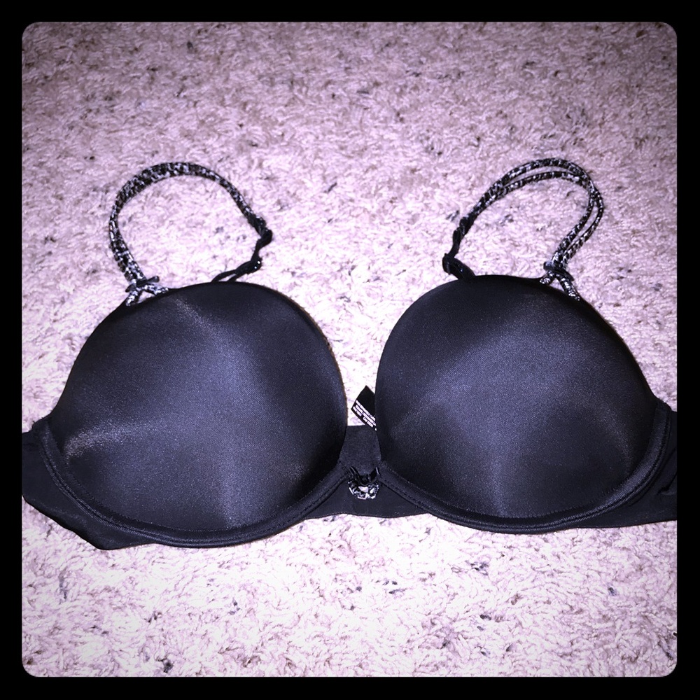 Victoria’s secret Very Sexy padded bra size 34C