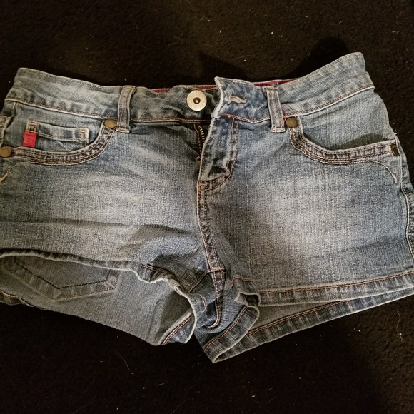 Mini shorts - Picture 1 of 1