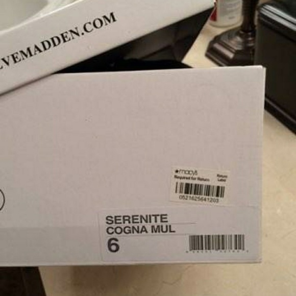 Steve Madden Booties - Picture 4 of 4