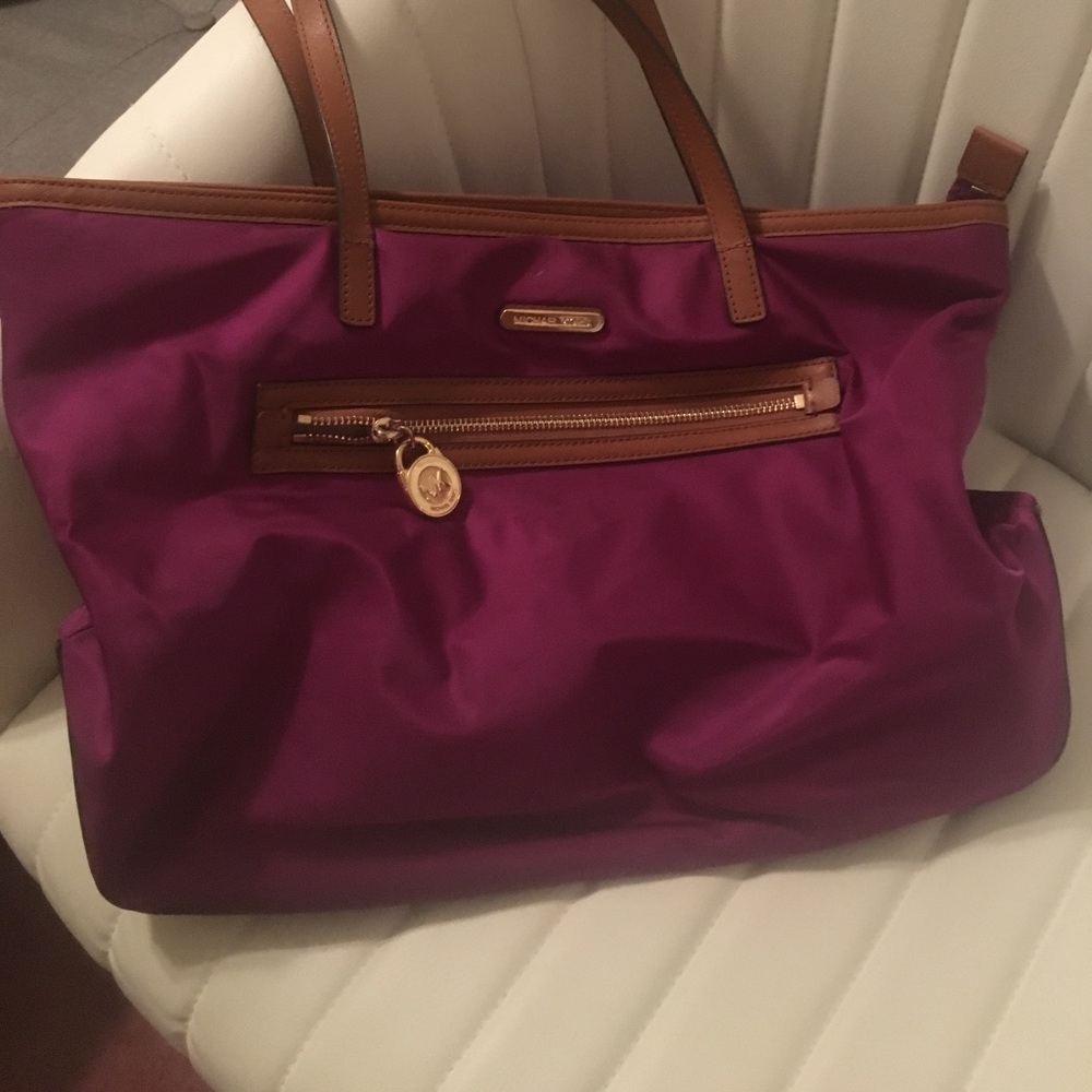 MICHAEL KORS purse