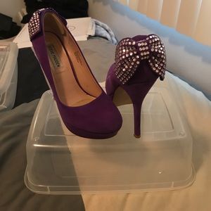 Steve madden purple heels with rhinestone bows