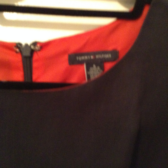 TOMMY HILFIGER. CLASSIC BLUE AND RED DRESS - Picture 5 of 8