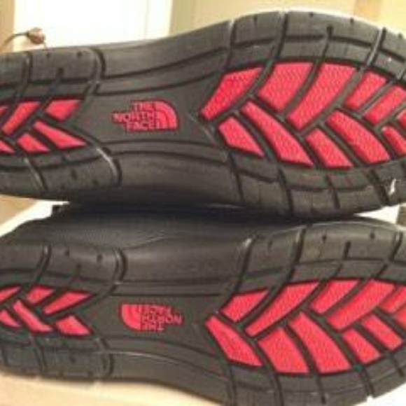 North Face Snow Boots - Picture 4 of 6