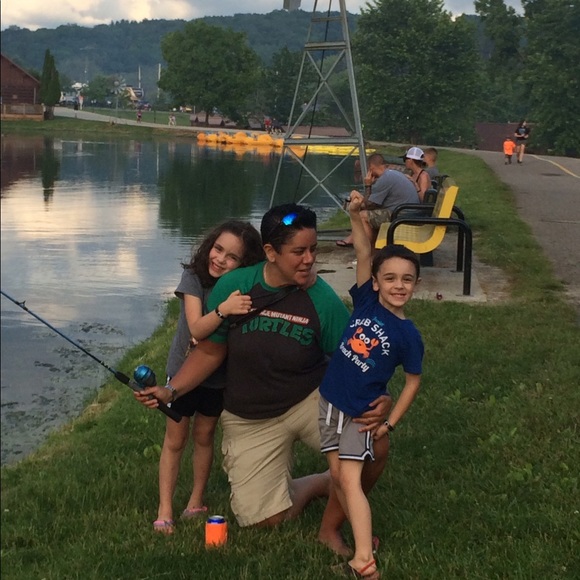 Meet your Posher, Tonya - Picture 1 of 1