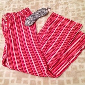 Gap Body Pajama Pants - X-mas or Valentine's