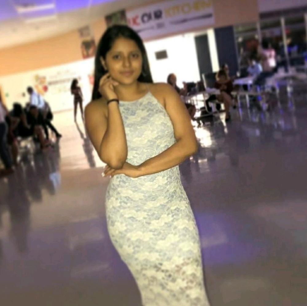 Meet your Posher, Lizbeth