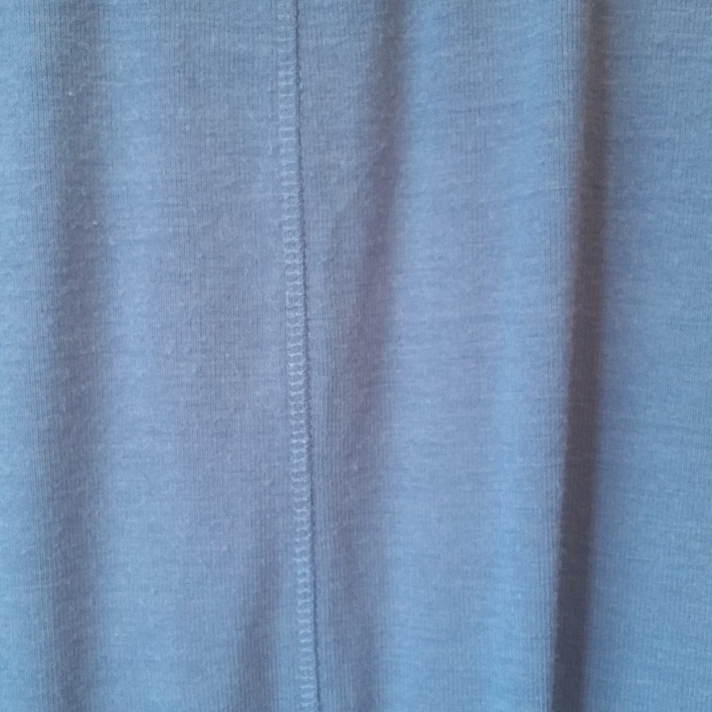 Pullover - Picture 3 of 3