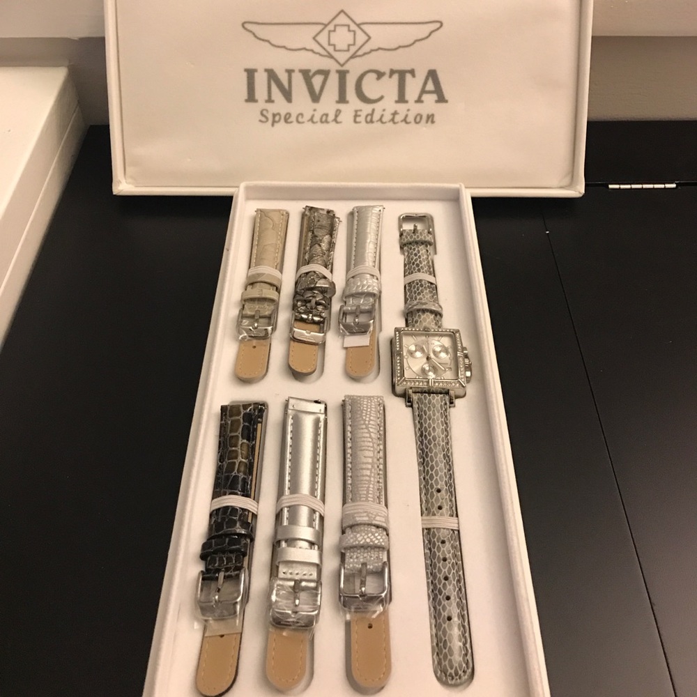 Invicta watch set