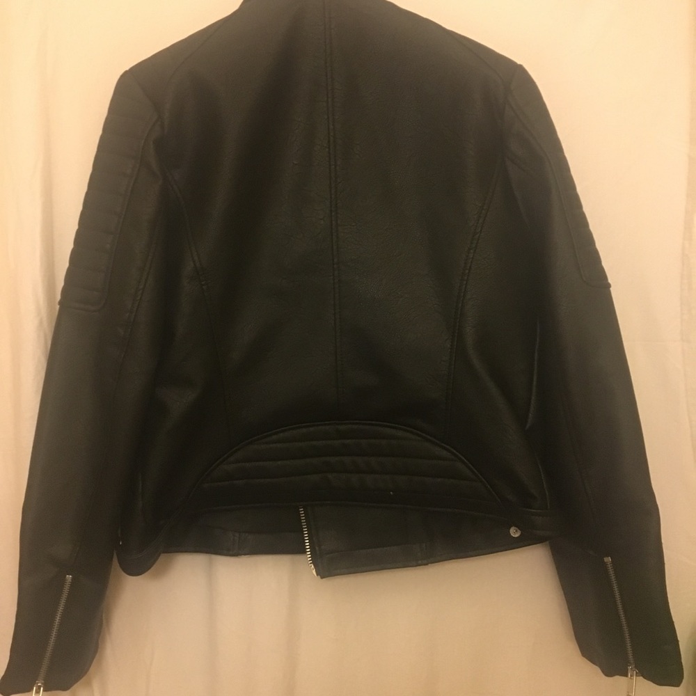NWT Missguided faux leather biker jacket - Picture 2 of 4